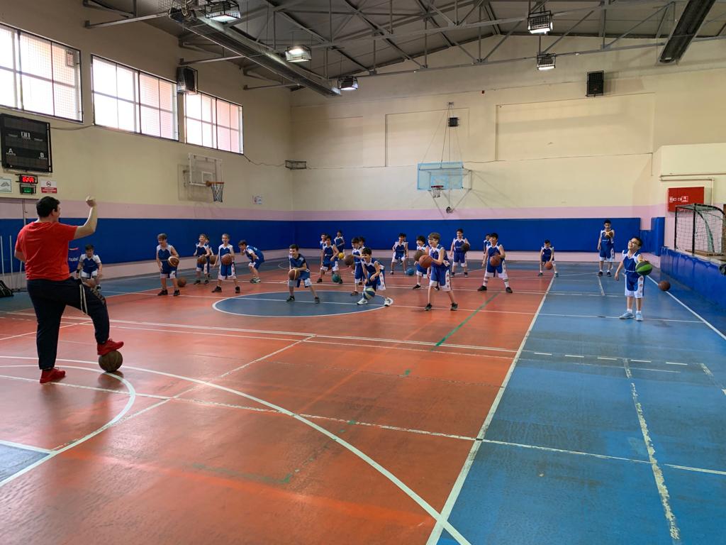 BASKETBOL